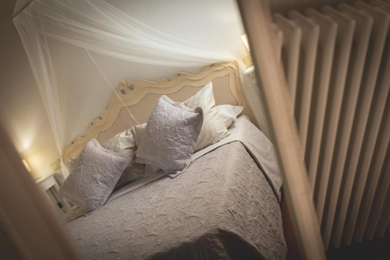 Gatto Rosso Bed and Breakfast Bolgheri Exterior foto